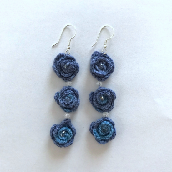 blue_roses1